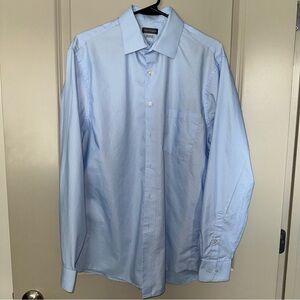 Van Heusen Men’s Regular Fit Dress Shirt